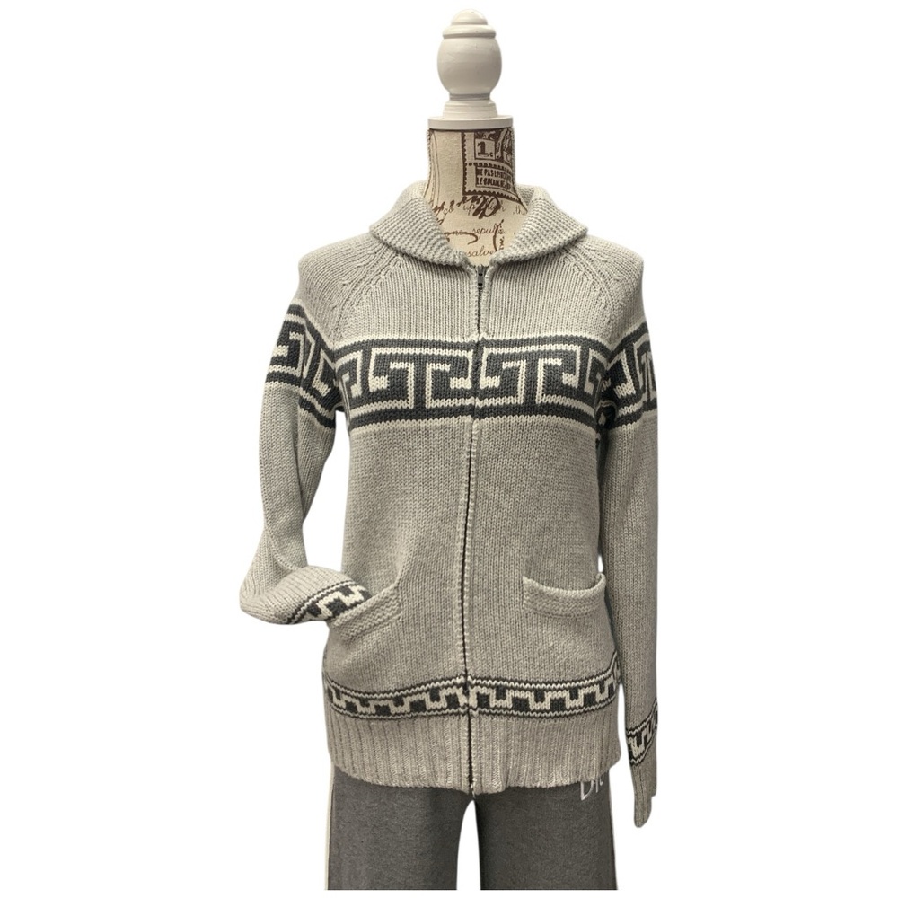 Windriver Chic Gray Cardigan with Greek Key Design Size M